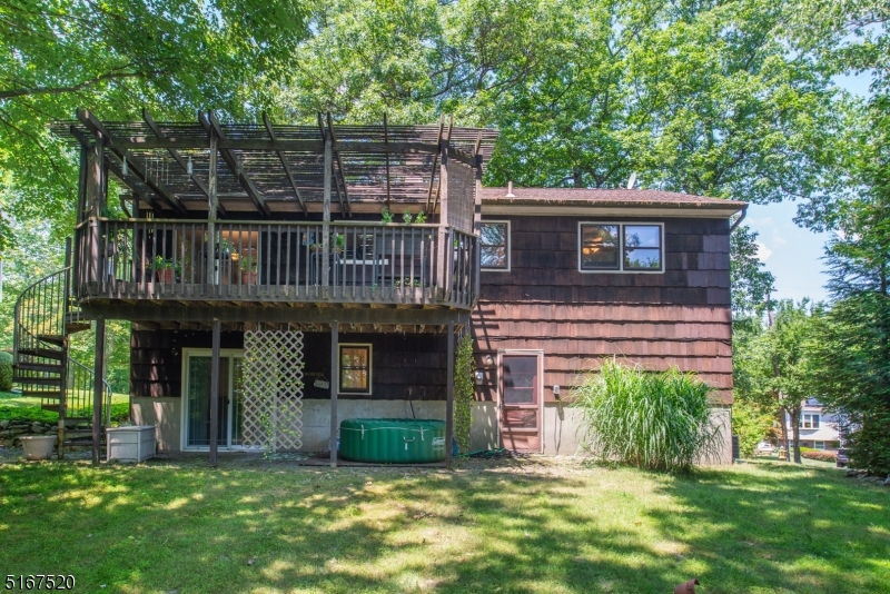 White Meadow Lake - Residential