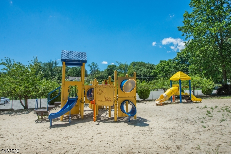 White Meadow Lake - Residential