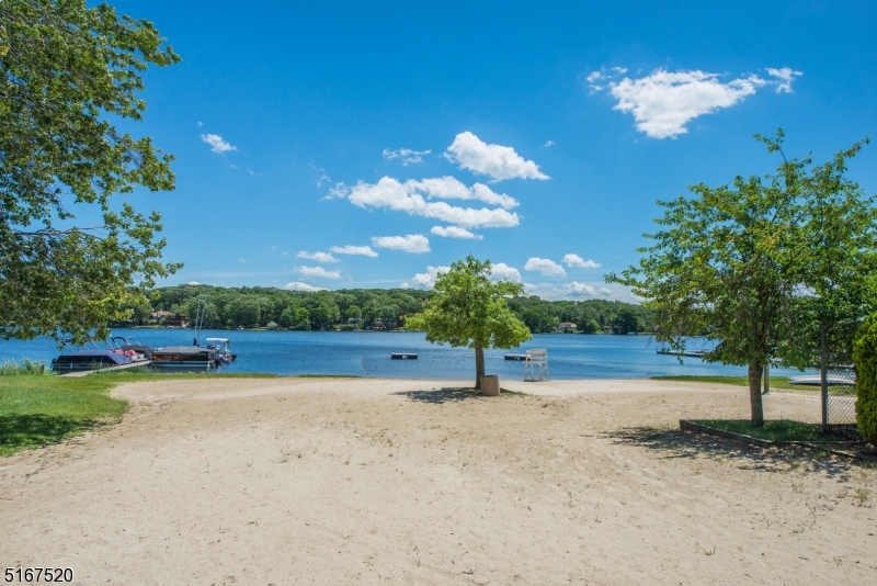 White Meadow Lake - Residential