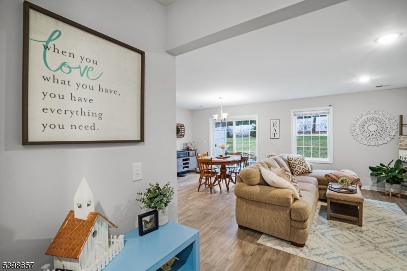 Clayton Square - Residential