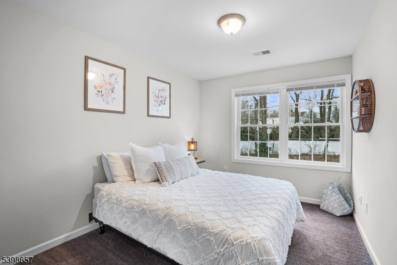 Clayton Square - Residential