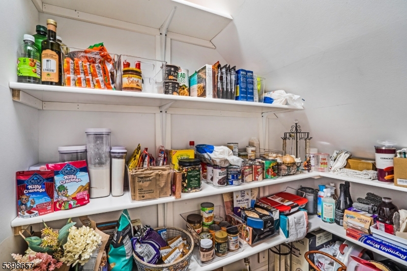 Clayton Square - Residential