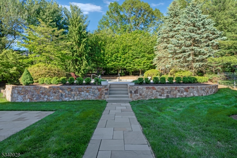 Castle Ridge - Residential