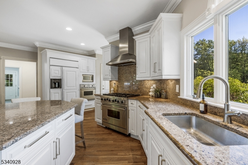 Castle Ridge - Residential