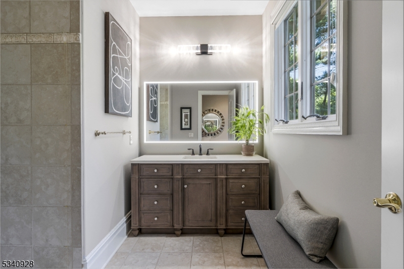 Castle Ridge - Residential