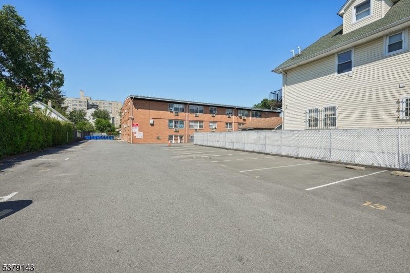 North Elizabeth - Residential