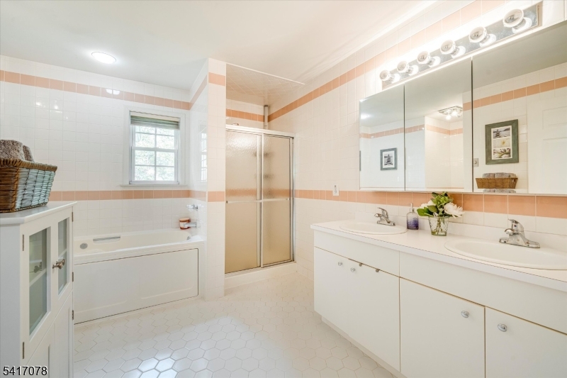 Berkeley Square - Residential