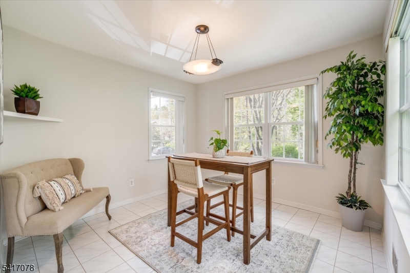 Berkeley Square - Residential