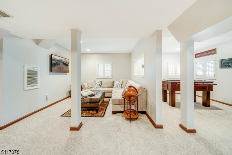 Berkeley Square - Residential