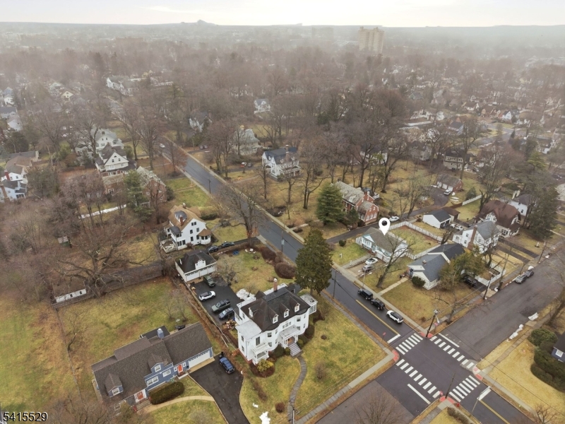 Seven Oaks - Residential