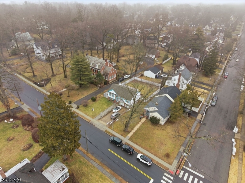 Seven Oaks - Residential