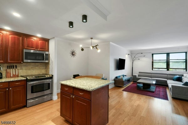 7855 BOULEVARD E APT 5K, NORTH BERGEN, NJ 07047 - Image cd17566f95bb72fbef6480fb03fc4f79/626578474