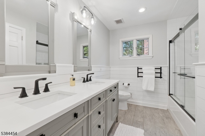 Madison Hill - Residential