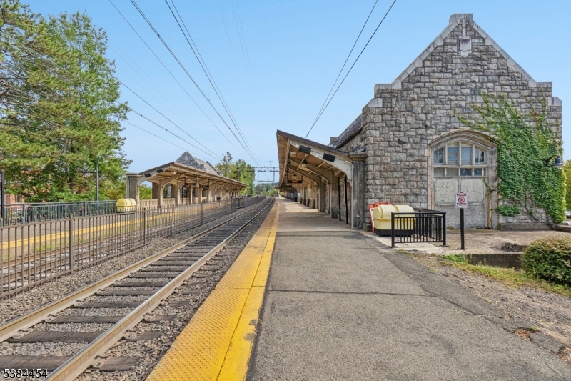 Madison Hill - Residential