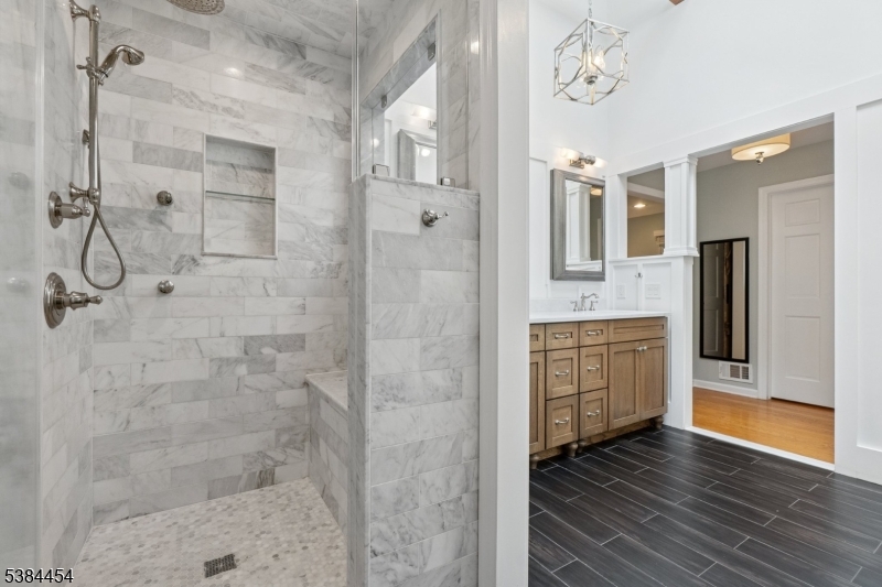 Madison Hill - Residential