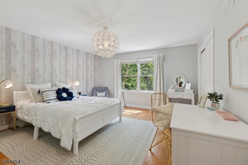 Madison Hill - Residential