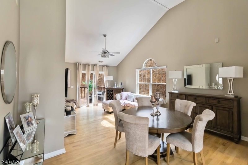 Oak Point - Residential