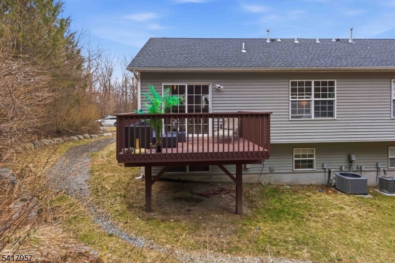 Oak Point - Residential