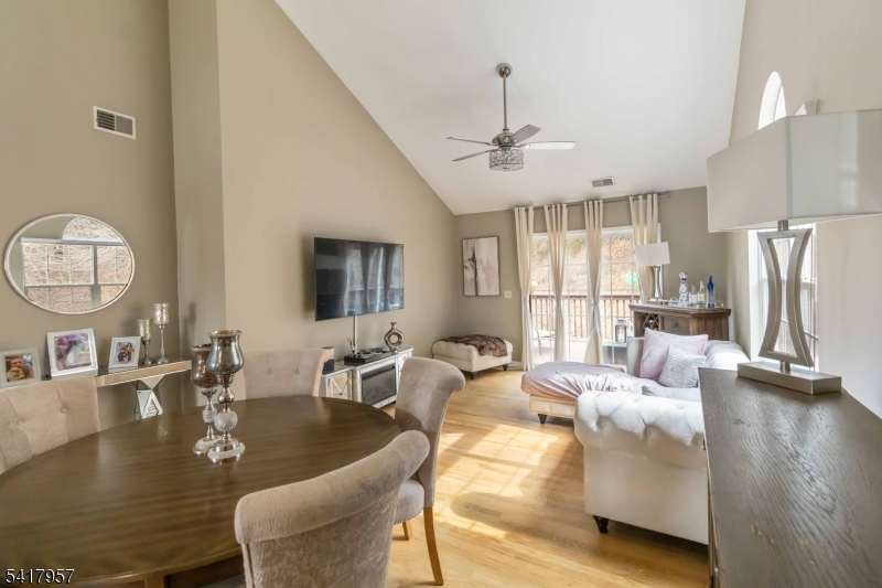 Oak Point - Residential