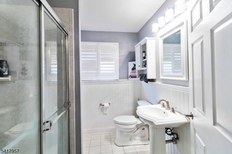 Oak Point - Residential