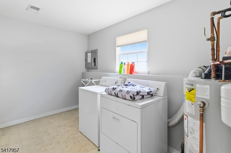 Oak Point - Residential