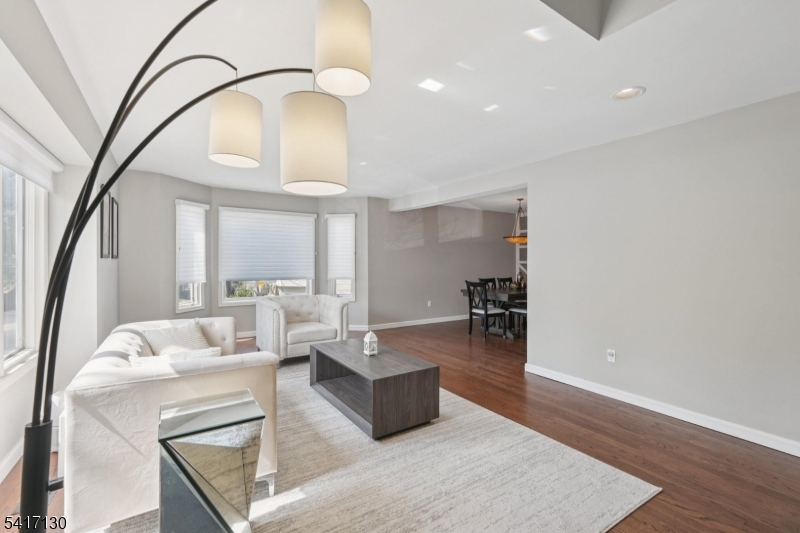 Crystal Woods - Residential