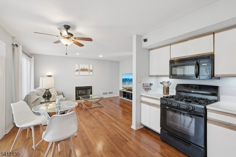 Crystal Woods - Residential