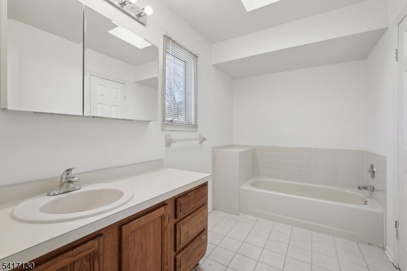 Crystal Woods - Residential