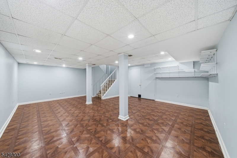 Condo/Coop/Townhouse - Residential