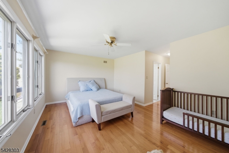 Condo/Coop/Townhouse - Residential