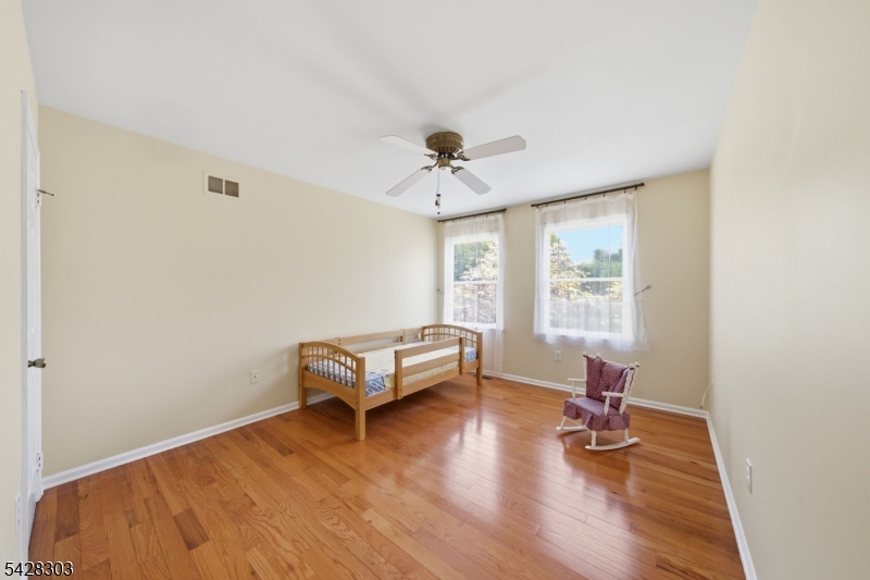 Condo/Coop/Townhouse - Residential