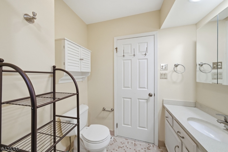 Condo/Coop/Townhouse - Residential