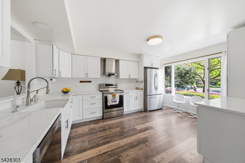 Condo/Coop/Townhouse - Residential
