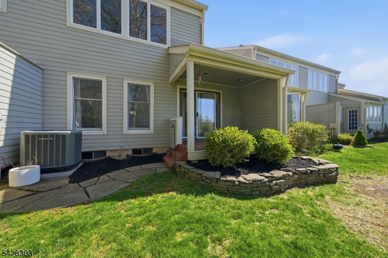 Condo/Coop/Townhouse - Residential