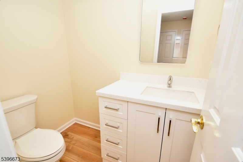 BERKSHIRE RIDGE - Residential Lease