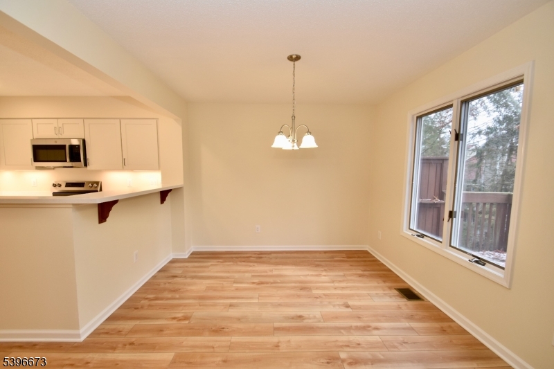 BERKSHIRE RIDGE - Residential Lease