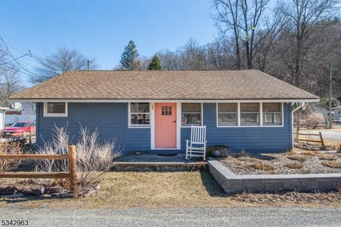 MLS: 3964840