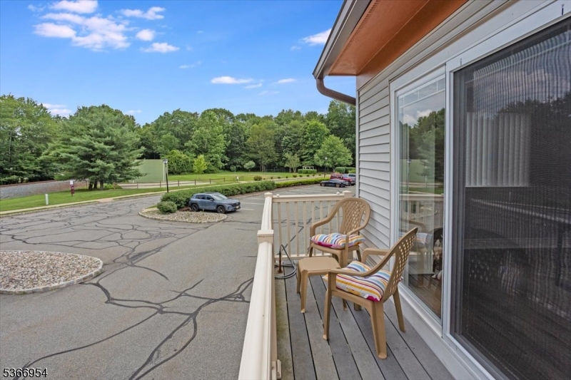 The Meadows At Roxbury - Residential