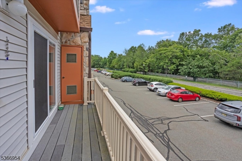 The Meadows At Roxbury - Residential