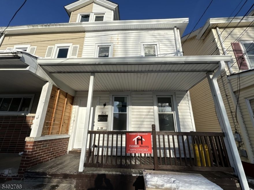 This second & third floor apartment features three bedrooms, a spacious living room area, an eat-in kitchen, and a newly renovated bathroom. It's conveniently located near major highways, shops, and restaurants to enjoy. Tenants are responsible for all utilities. Street parking is available. Tenants can bring their own window AC units.