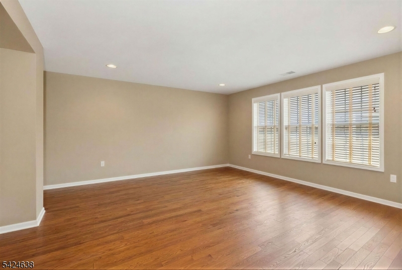 Sterling Pointe - Residential