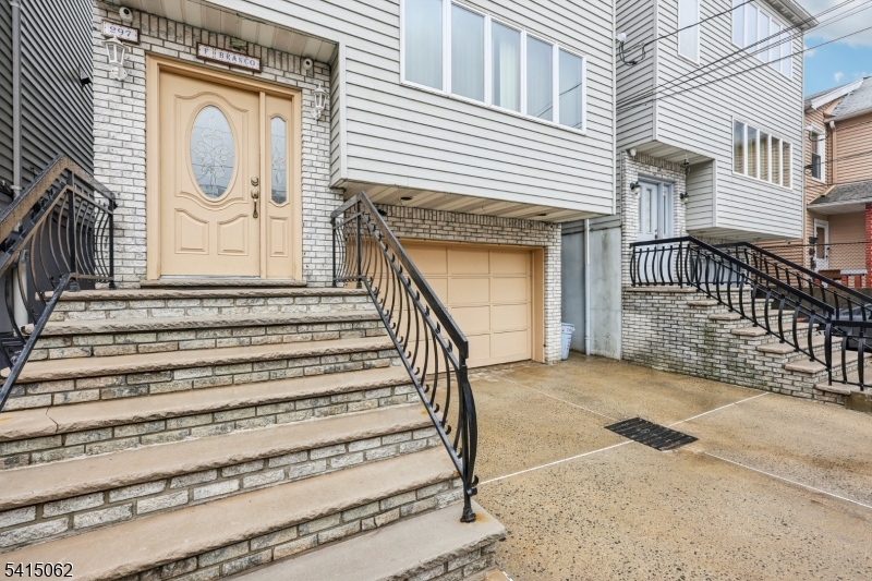 Ironbound - Residential Income