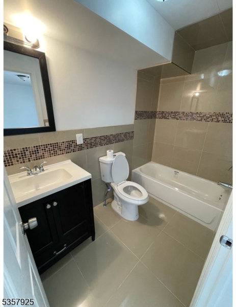 152 Sherman Ave 2