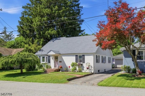 512 Monroe St, Hackettstown Town, NJ 07840 - #: 4050132