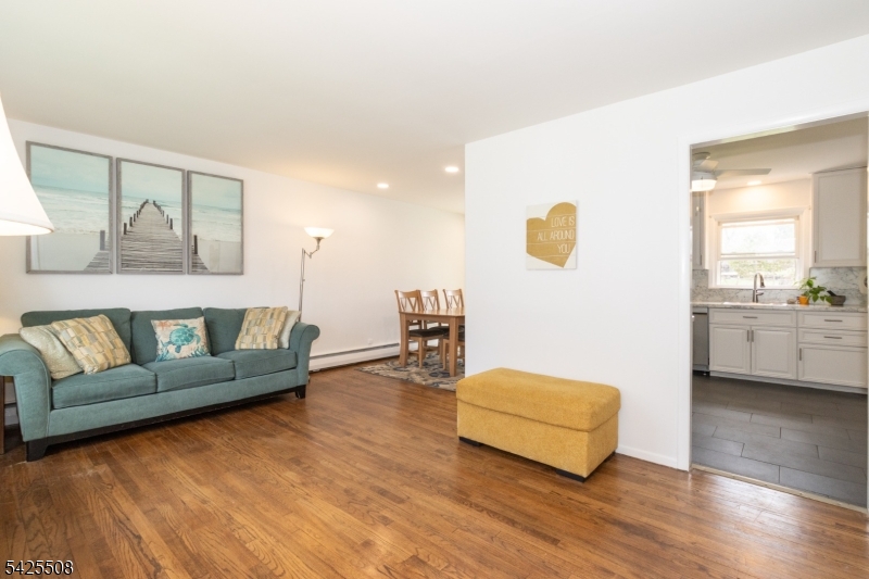 Ironia - Residential