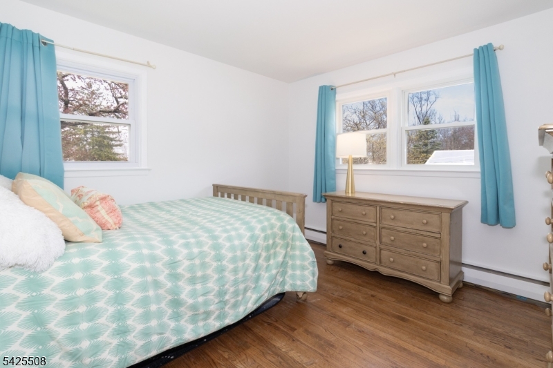 Ironia - Residential