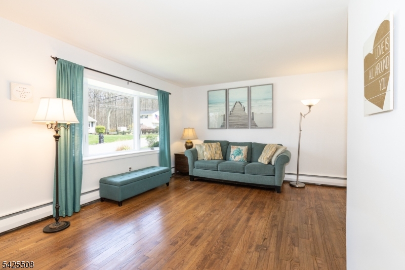 Ironia - Residential