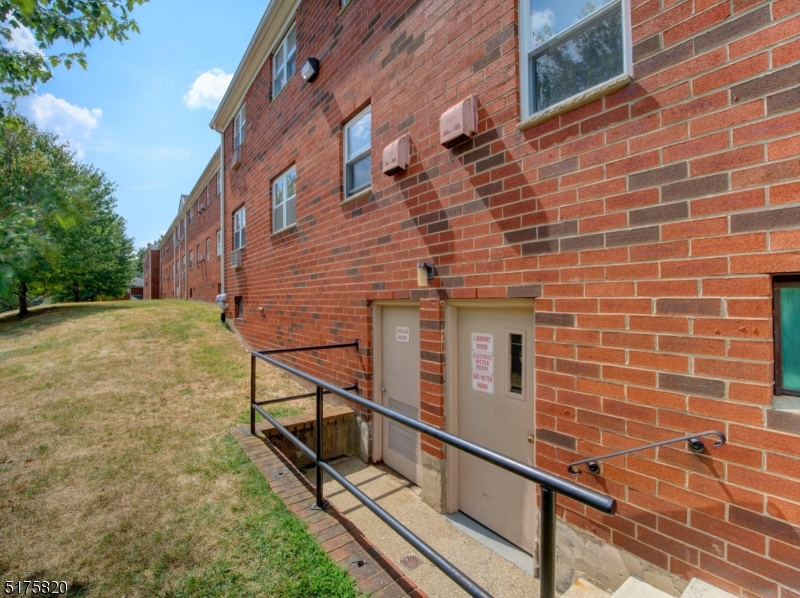 Mountain  Club - Residential Lease