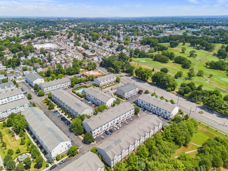 Essex Park - Residential