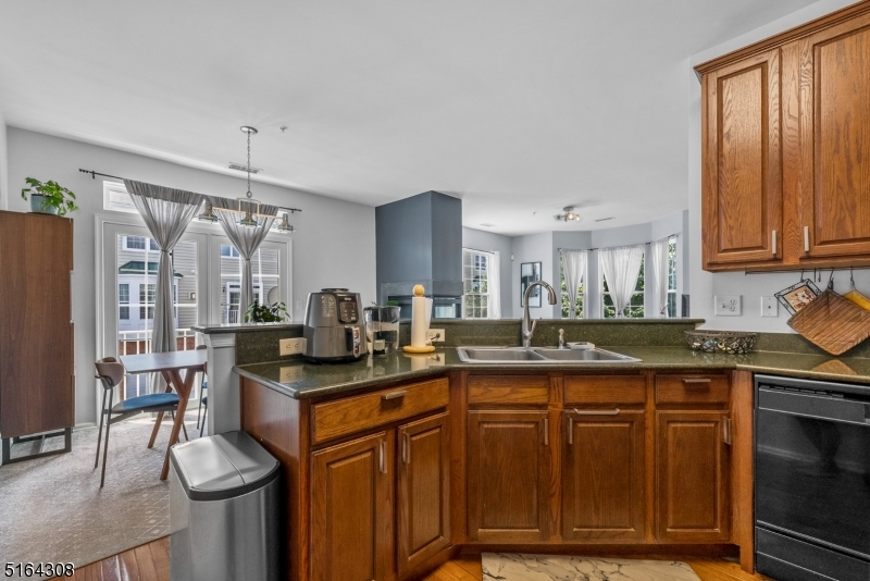 Essex Park - Residential